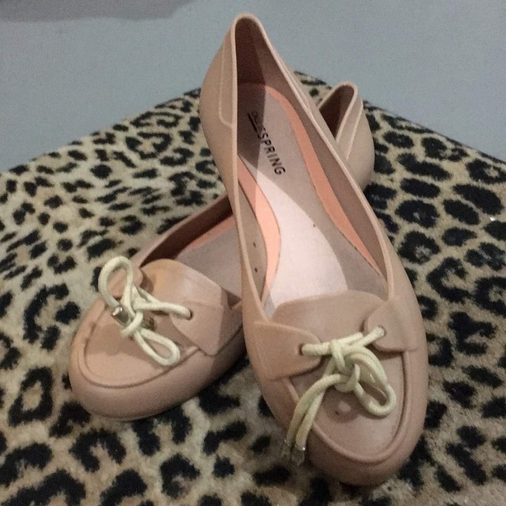 🚨Nude flats (FINAL PRICE 🚨
